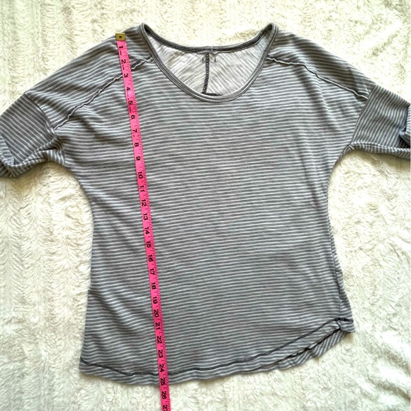 Columbia Striped Drop Long Sleeve Top sz m - Picture 5 of 6